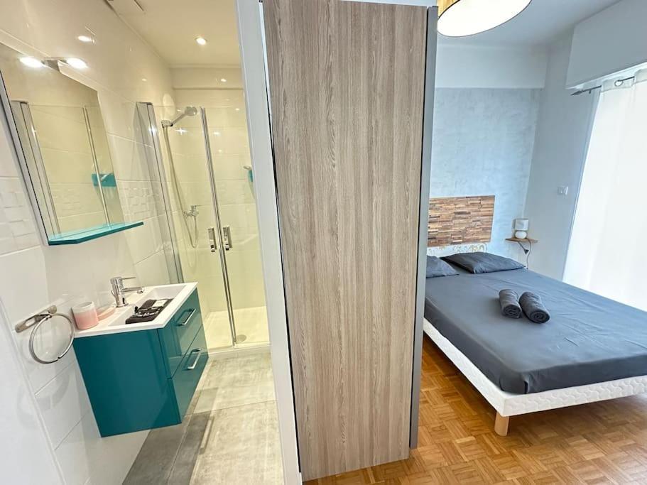 Avec 4 Doubles - Proche De La Mer, Des Transports Et De La Promenade Des Appartement *