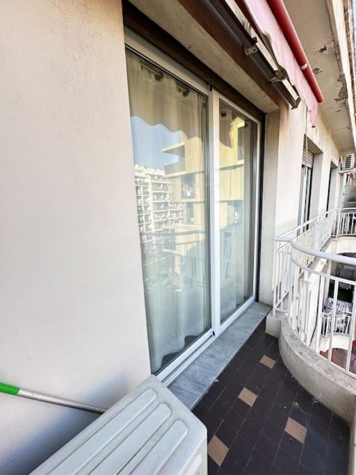 Avec 4 Doubles - Proche De La Mer, Des Transports Et De La Promenade Des * Nizza